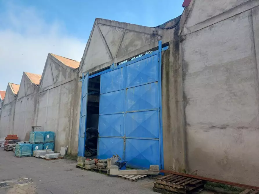 Immagine 2 di Capannone industriale in vendita  in Via Evangelista Torricelli, N. 5,6,7 a Vercelli