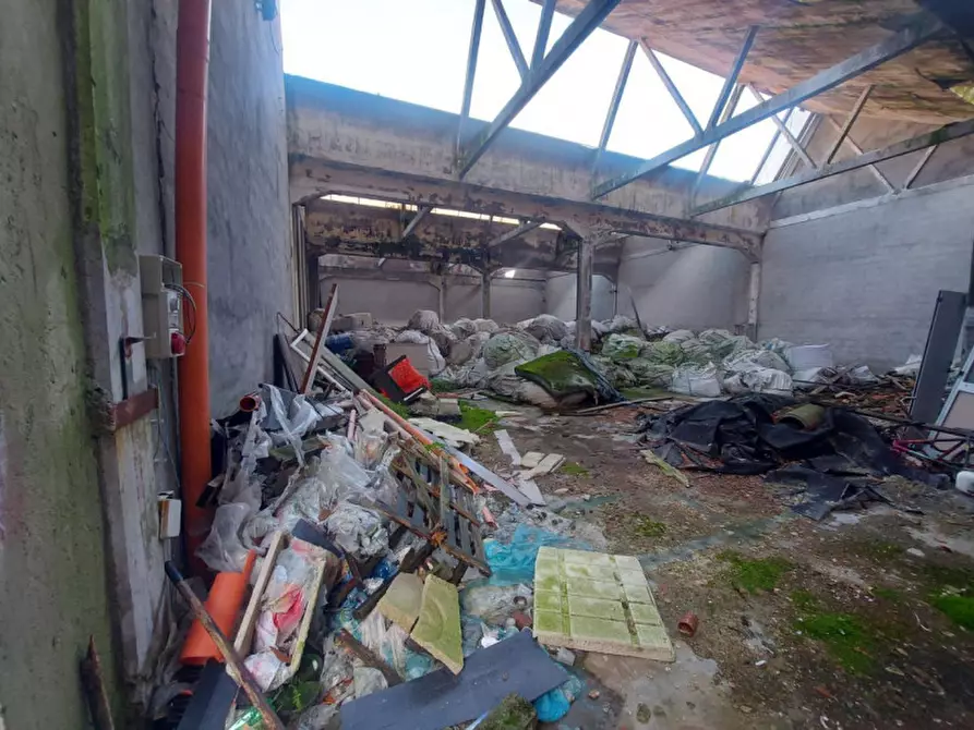 Immagine 7 di Capannone industriale in vendita  in Via Evangelista Torricelli, N. 5,6,7 a Vercelli