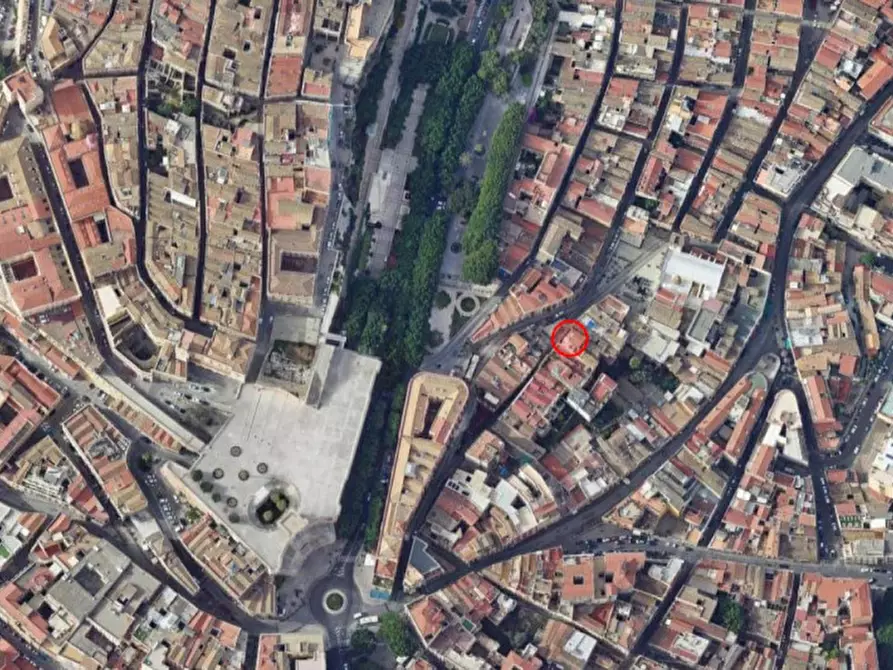 Immagine 22 di Negozio in vendita  in Via Sulis, N. 71-73 a Cagliari