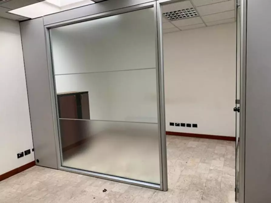 Immagine 11 di Ufficio in vendita  in Corso del Popolo, 8, 35131 Padova PD, Italia a Padova