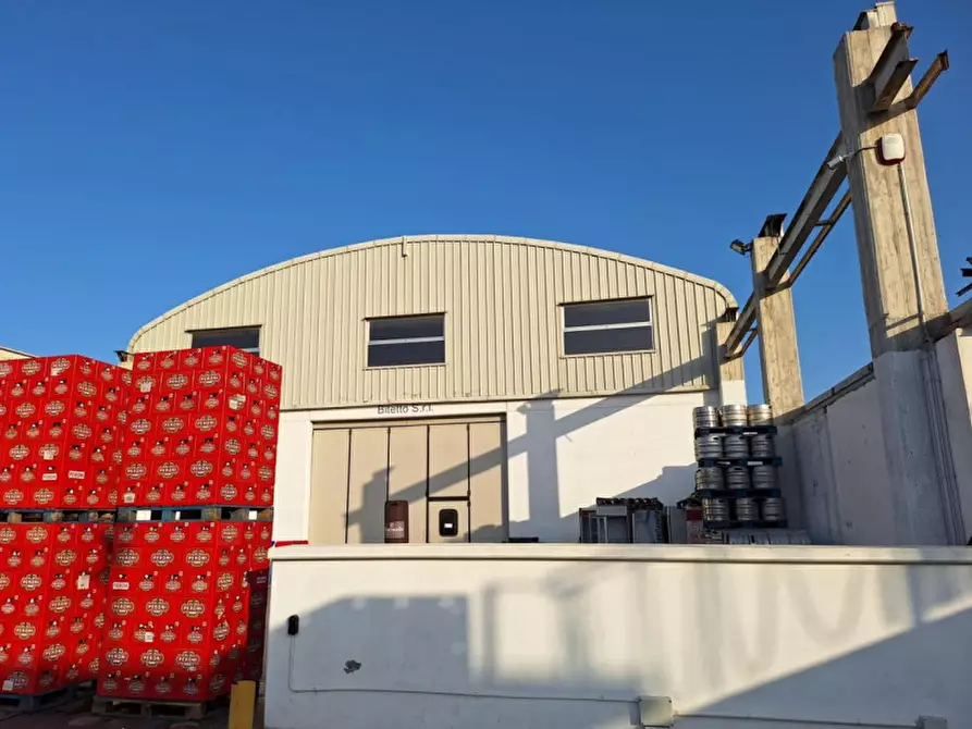 Immagine 4 di Capannone industriale in vendita  in Via Napoli, 364, 70132 Bari BA, Italia a Bari