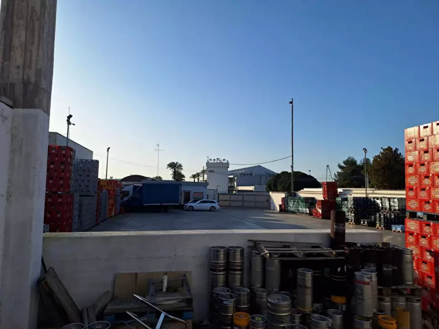 Immagine 8 di Capannone industriale in vendita  in Via Napoli, 364, 70132 Bari BA, Italia a Bari