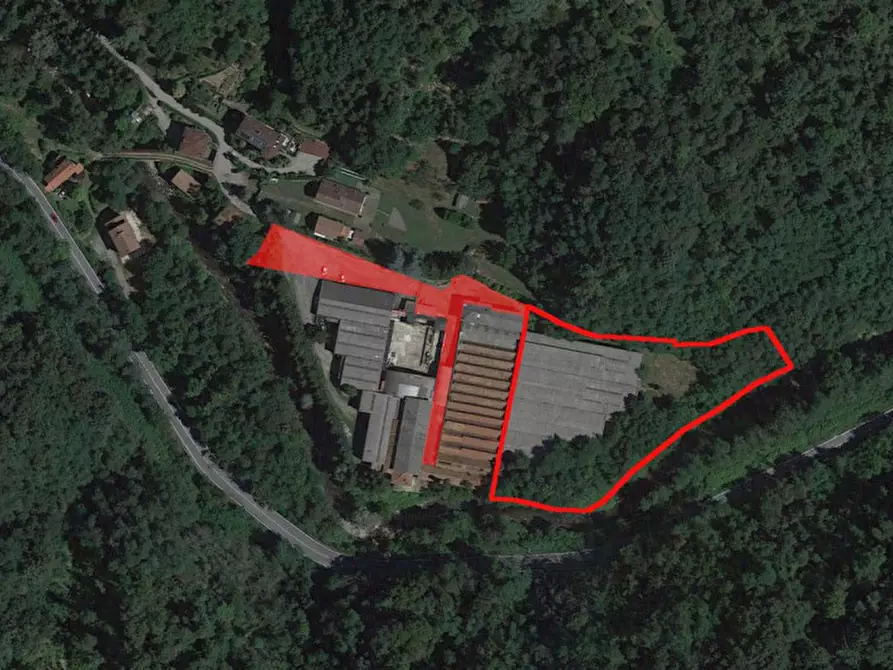 Immagine 27 di Capannone industriale in vendita  in Frazione Molinetto, N. 6 a Strona