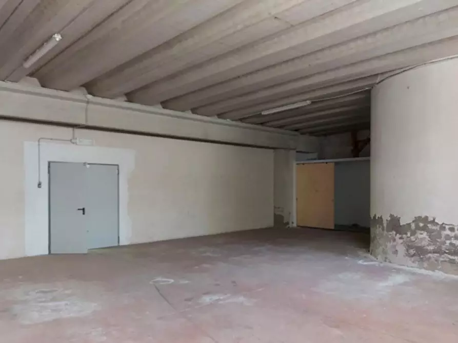 Immagine 6 di Capannone industriale in vendita  in Montecastelli, N. 4 a Umbertide