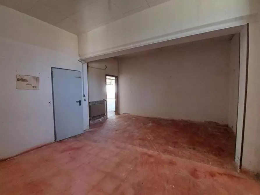 Immagine 9 di Capannone industriale in vendita  in Montecastelli, N. 4 a Umbertide