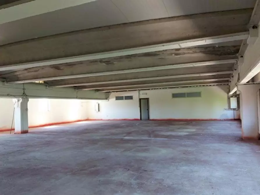 Immagine 17 di Capannone industriale in vendita  in Montecastelli, N. 4 a Umbertide