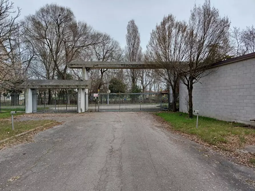 Immagine 8 di Capannone industriale in vendita  in Via Fornace, N. 3 a Isola Dovarese