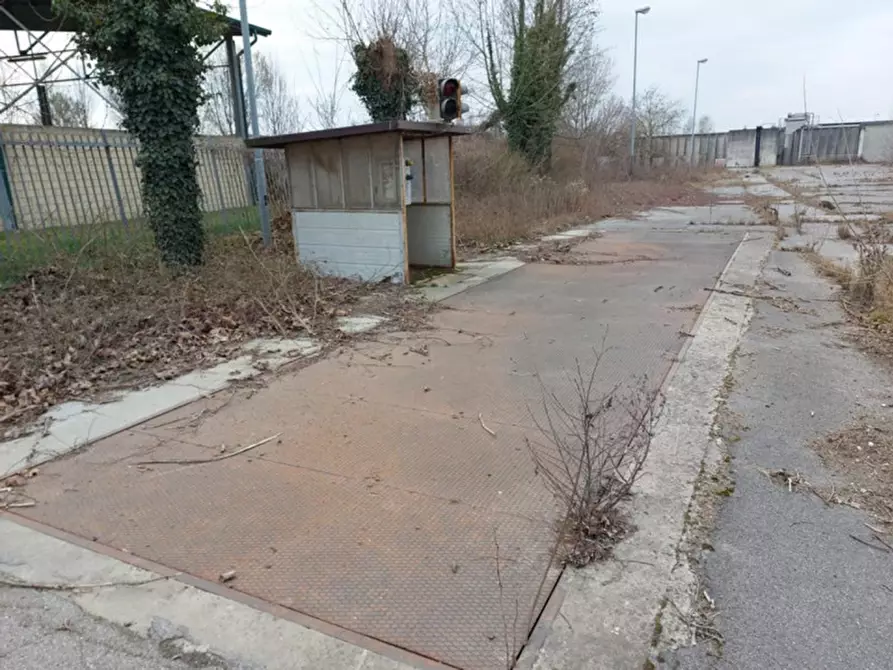 Immagine 9 di Capannone industriale in vendita  in Via Fornace, N. 3 a Isola Dovarese