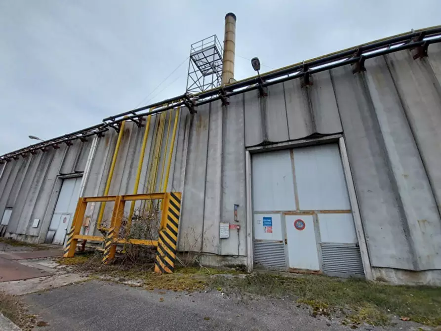 Immagine 13 di Capannone industriale in vendita  in Via Fornace, N. 3 a Isola Dovarese
