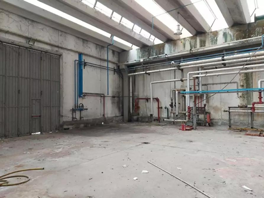 Immagine 17 di Capannone industriale in vendita  in Via Fornace, N. 3 a Isola Dovarese