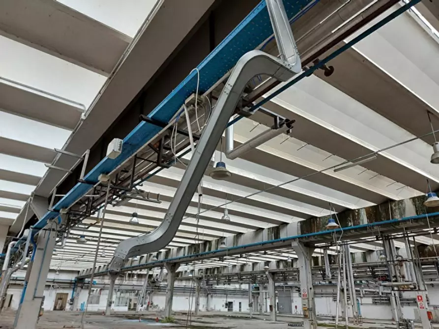 Immagine 19 di Capannone industriale in vendita  in Via Fornace, N. 3 a Isola Dovarese