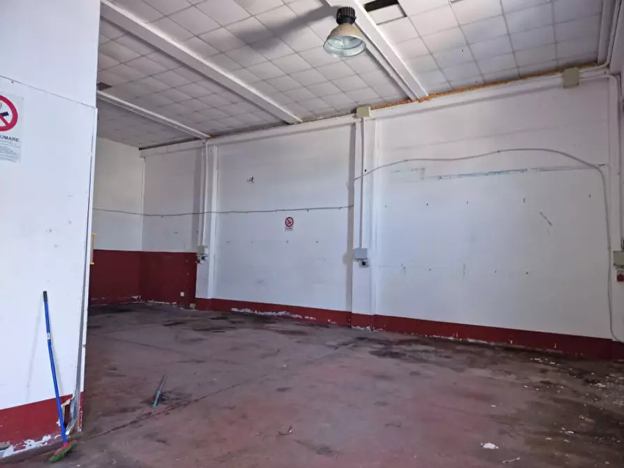 Immagine 3 di Capannone industriale in vendita  in Contrada Targia S.S. 11, N. snc a Siracusa