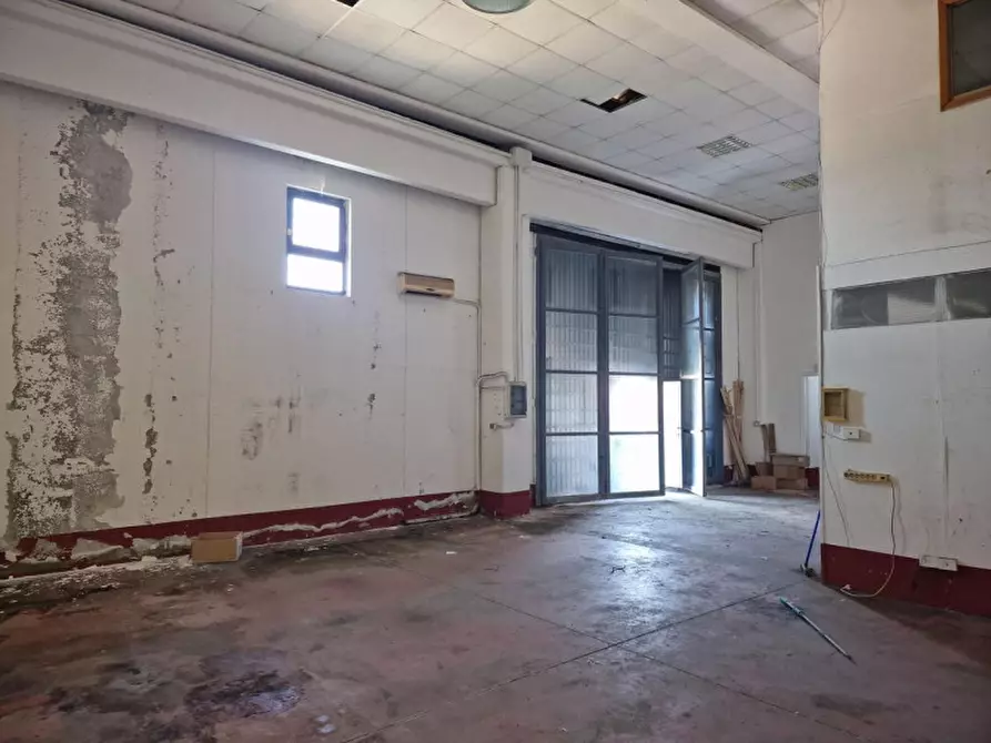 Immagine 6 di Capannone industriale in vendita  in Contrada Targia S.S. 11, N. snc a Siracusa