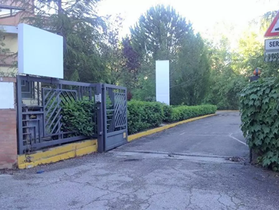 Immagine 17 di Ufficio in vendita  in Strada Provinciale Castagneto, N. snc a Teramo
