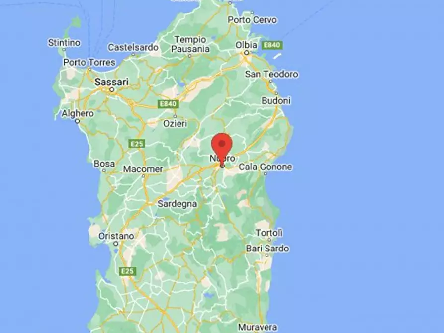 Immagine 24 di Ufficio in vendita  in Piazza Veneto, N. snc a Nuoro