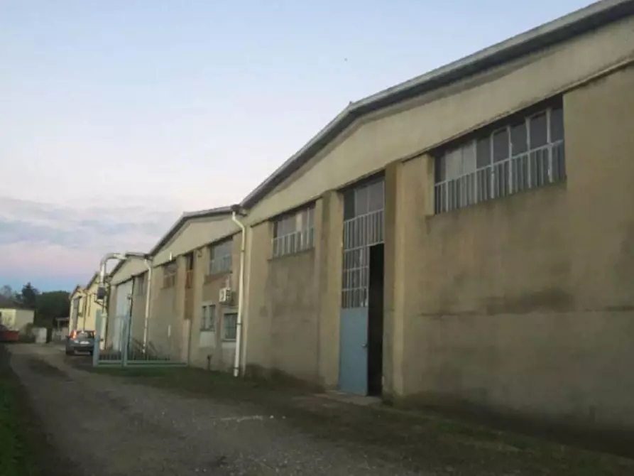 Immagine 4 di Capannone industriale in vendita  in Via Curiel, N. 6 a Robecco Sul Naviglio
