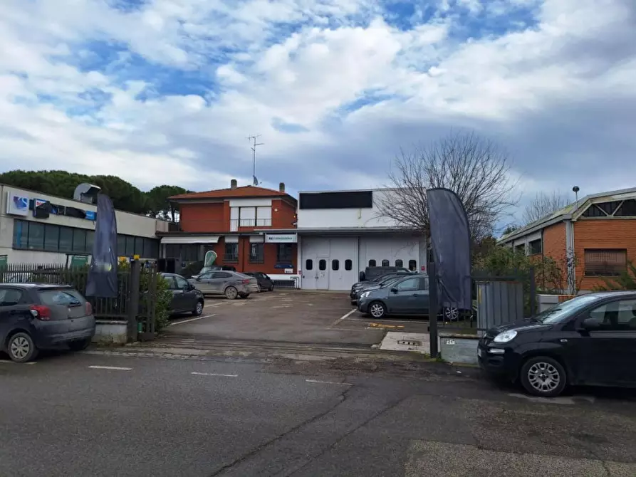 Immagine 1 di Capannone industriale in vendita  in Viia dell'Abete, N. 21 a Ravenna