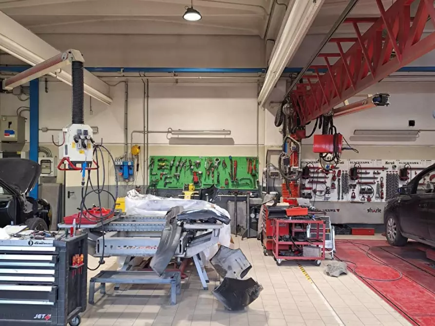 Immagine 7 di Capannone industriale in vendita  in Viia dell'Abete, N. 21 a Ravenna