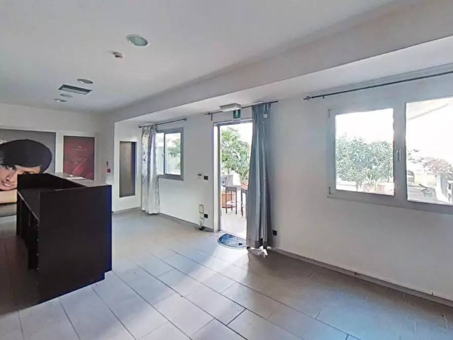 Immagine 3 di Ufficio in vendita  in Via Marittima, 33058 San Giorgio di Nogaro UD, Italia a San Giorgio Di Nogaro