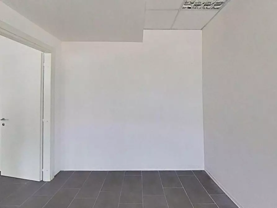 Immagine 6 di Ufficio in vendita  in Via Marittima, 33058 San Giorgio di Nogaro UD, Italia a San Giorgio Di Nogaro