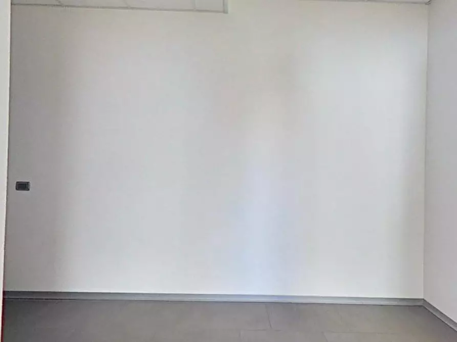 Immagine 7 di Ufficio in vendita  in Via Marittima, 33058 San Giorgio di Nogaro UD, Italia a San Giorgio Di Nogaro