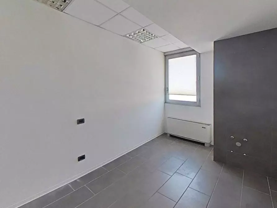 Immagine 8 di Ufficio in vendita  in Via Marittima, 33058 San Giorgio di Nogaro UD, Italia a San Giorgio Di Nogaro