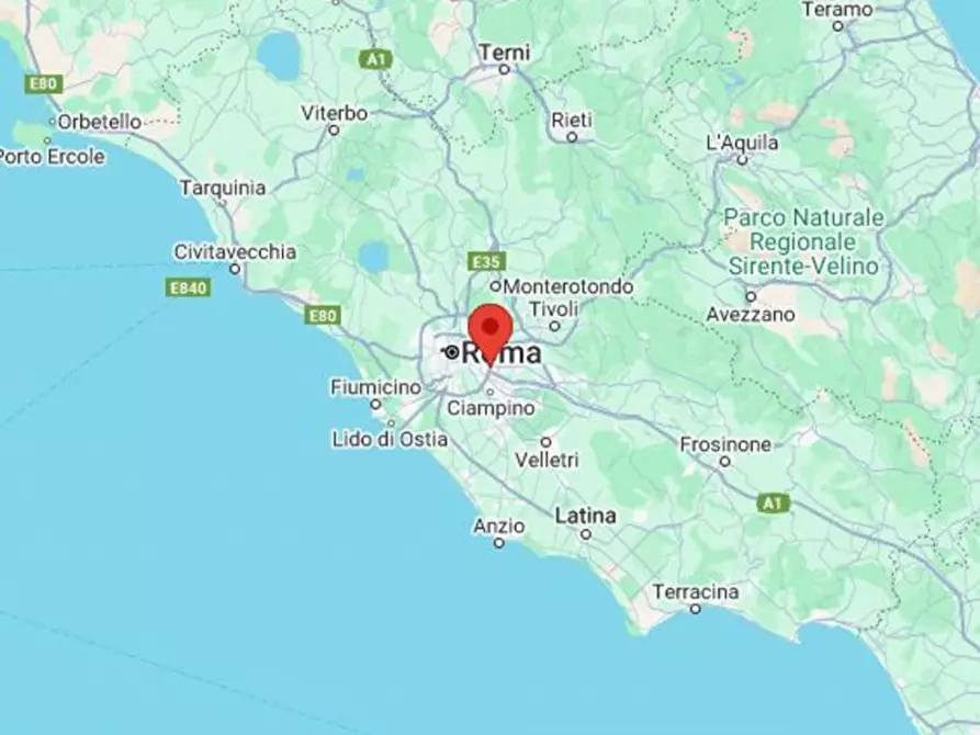 Immagine 9 di Posto auto in vendita  in Via dei Giardinetti, N. 158 a Roma