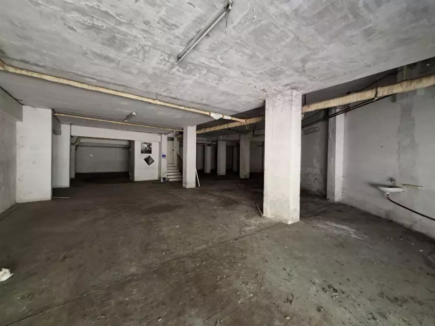 Immagine 2 di Posto auto in vendita  in Via Marcello Marini, 60125 Ancona AN, Italia a Ancona