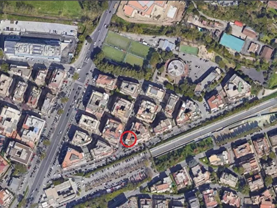 Immagine 13 di Negozio in vendita  in Via Canino, N. 8 a Roma