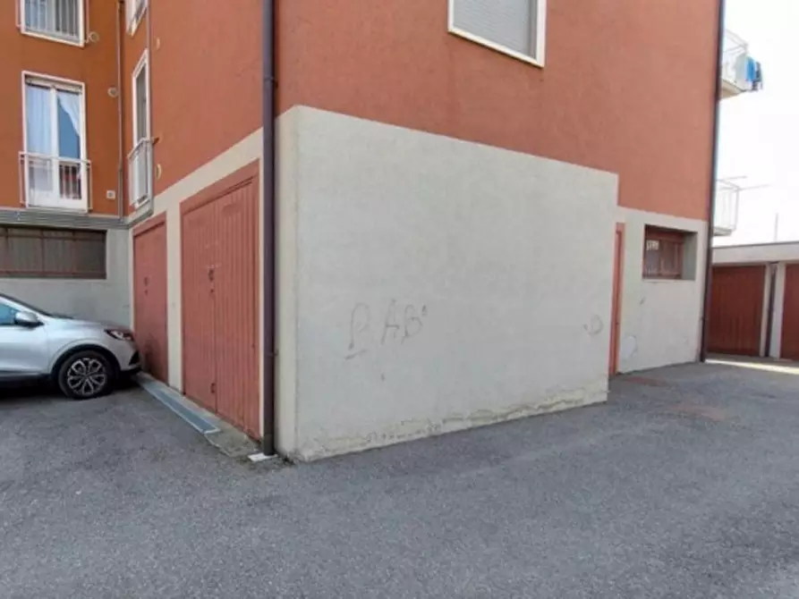 Immagine 7 di Cantina in vendita  in Via Brusaporto, N. 54/E a Seriate