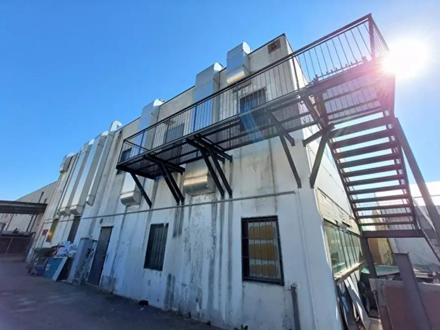 Immagine 21 di Attività commerciale in vendita  in Via del Lavoro, N. 25 a Castegnato