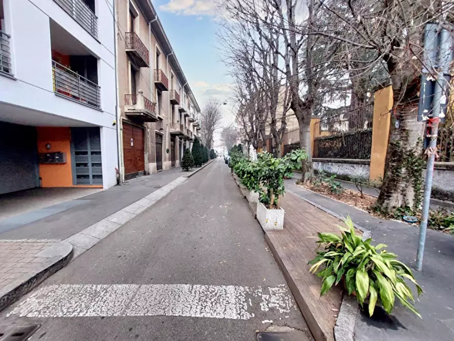 Immagine 16 di Attività commerciale in vendita  in Via Giuseppe Mazzini, N. 33 a Saronno