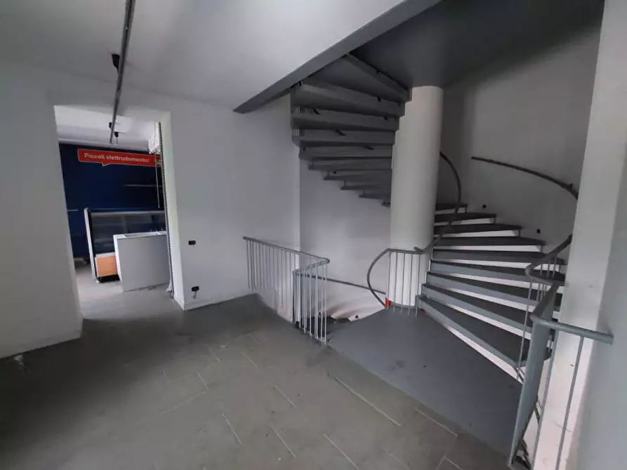 Immagine 3 di Attività commerciale in vendita  in Via Manin, 31, 29010 Nibbiano PC, Italia a Alta Val Tidone