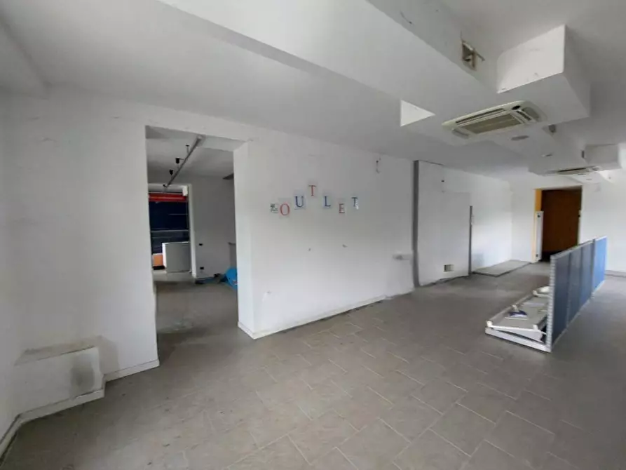Immagine 6 di Attività commerciale in vendita  in Via Manin, 31, 29010 Nibbiano PC, Italia a Alta Val Tidone