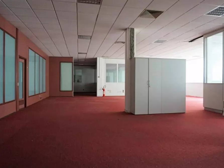 Immagine 4 di Capannone industriale in vendita  in Via Matteo Ricci, N. 10 a Ancona