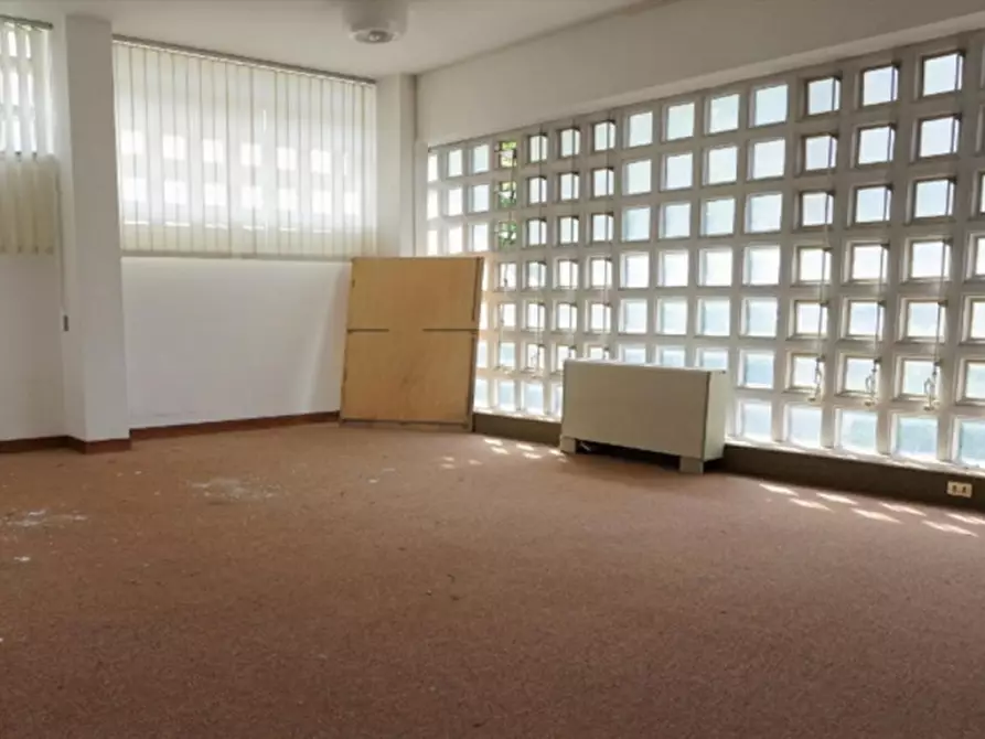 Immagine 7 di Capannone industriale in vendita  in Via Matteo Ricci, N. 10 a Ancona