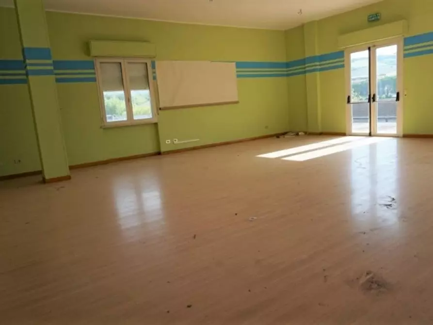 Immagine 12 di Capannone industriale in vendita  in Via Matteo Ricci, N. 10 a Ancona