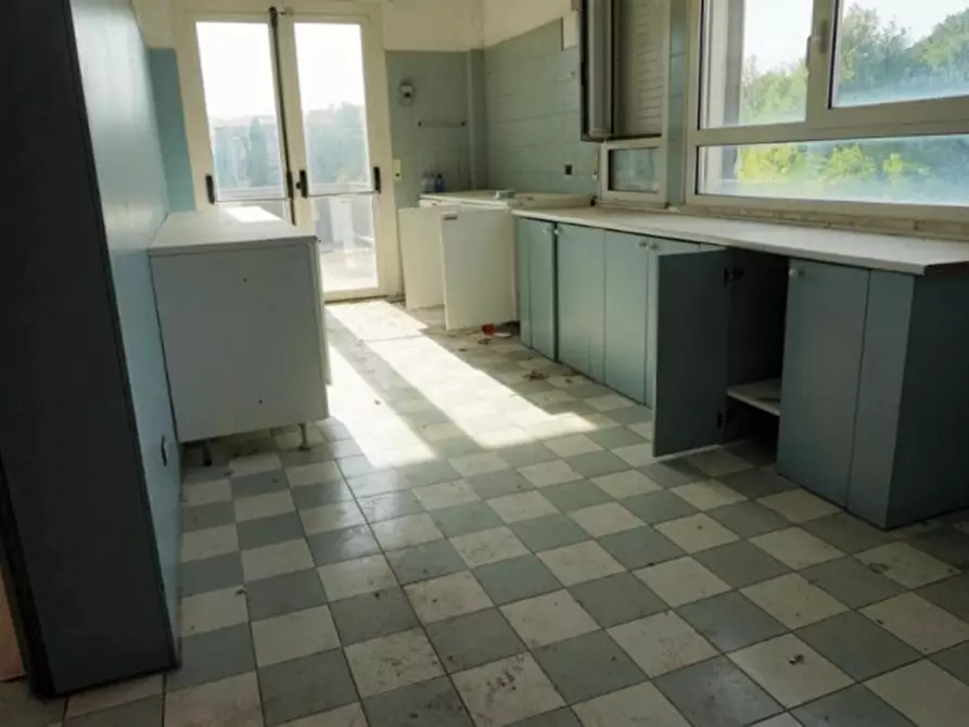 Immagine 13 di Capannone industriale in vendita  in Via Matteo Ricci, N. 10 a Ancona