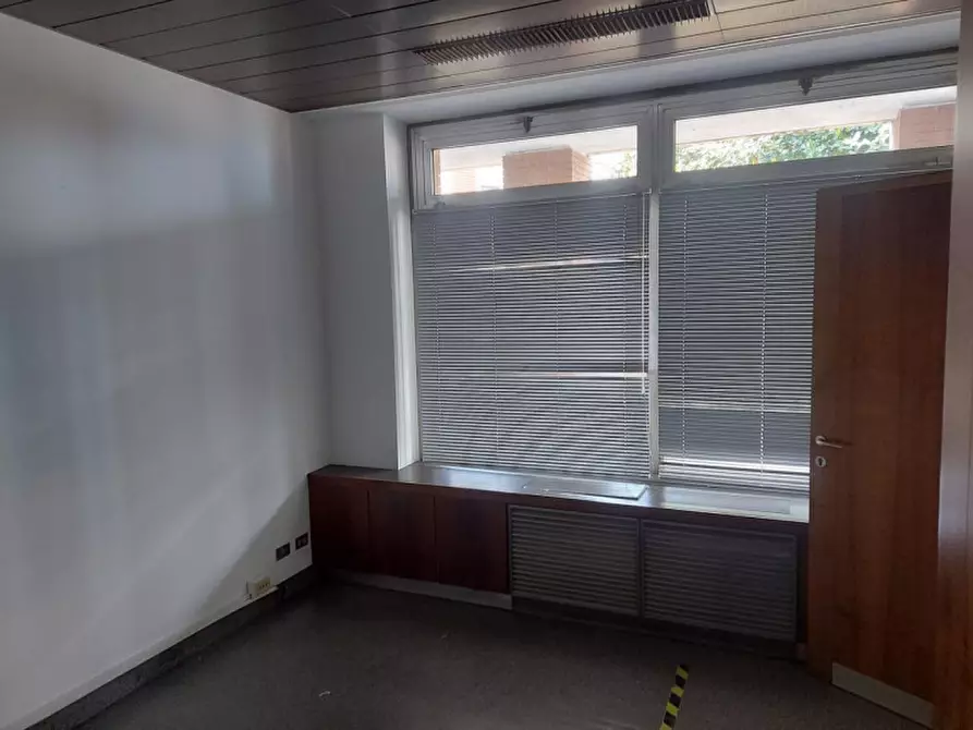 Immagine 9 di Ufficio in vendita  in Via XXV Aprile, 41, 28053 Castelletto sopra Ticino NO, Italia a Castelletto Sopra Ticino