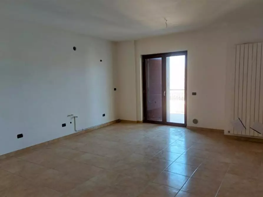 Immagine 1 di Ufficio in vendita  in Via Indipendenza, N. 47 a Sant'egidio Alla Vibrata