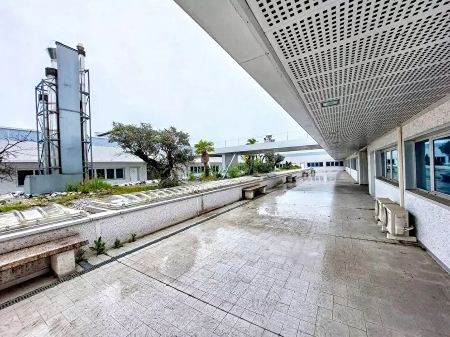 Immagine 16 di Negozio in vendita  in Via Magistrini, 3, 40013 Castel Maggiore BO, Italia a Castel Maggiore