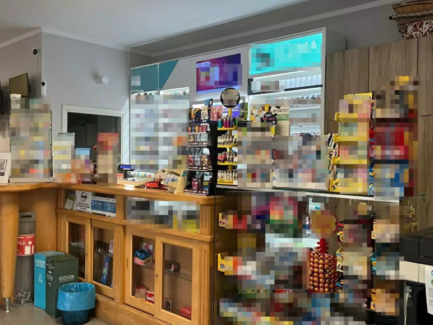 Immagine 3 di Negozio in vendita  in Ravenna, N. snc a Ravenna