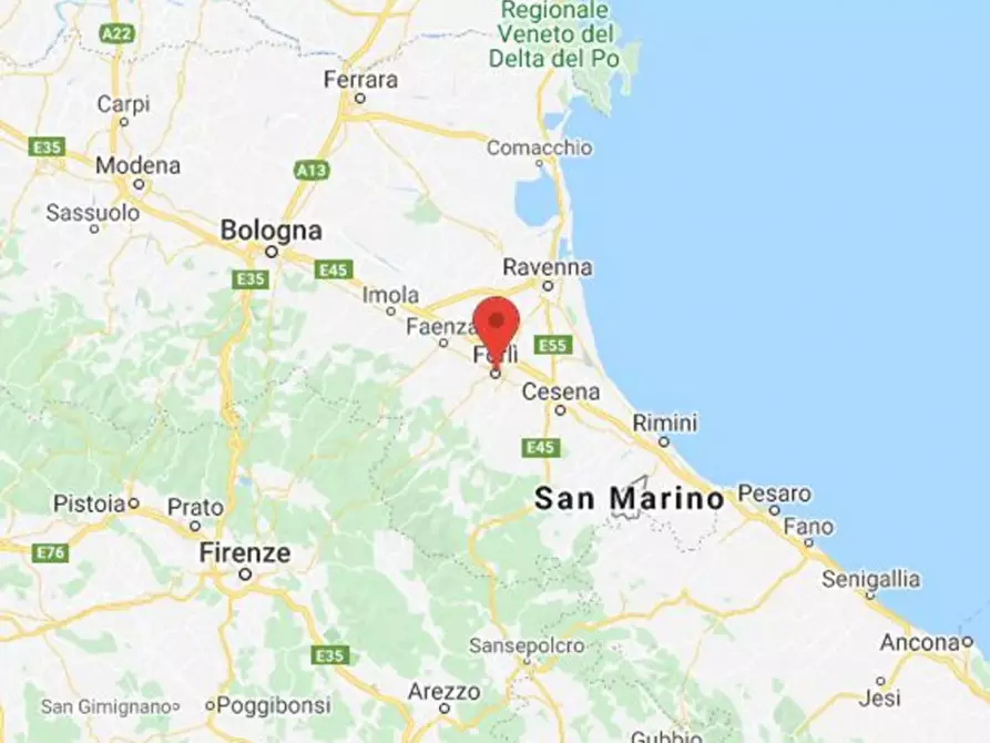 Immagine 17 di Negozio in vendita  in Piazza Monte Grappa, N. 11 a Forli'