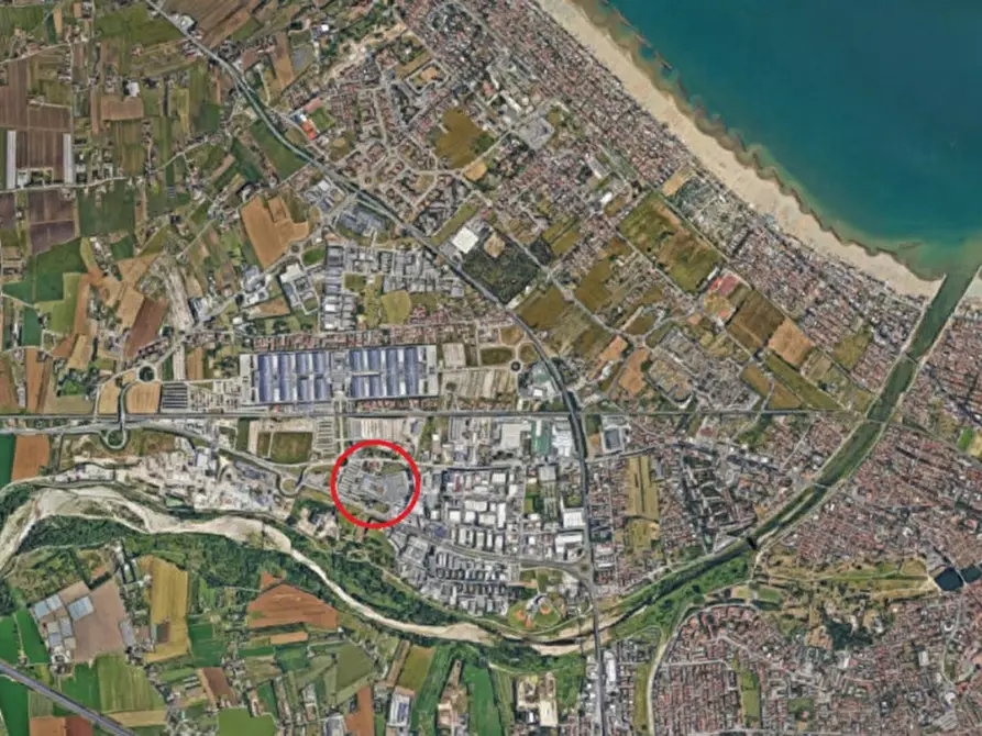 Immagine 11 di Negozio in vendita  in Via Emilia, 150, 47921 Rimini RN, Italia a Rimini