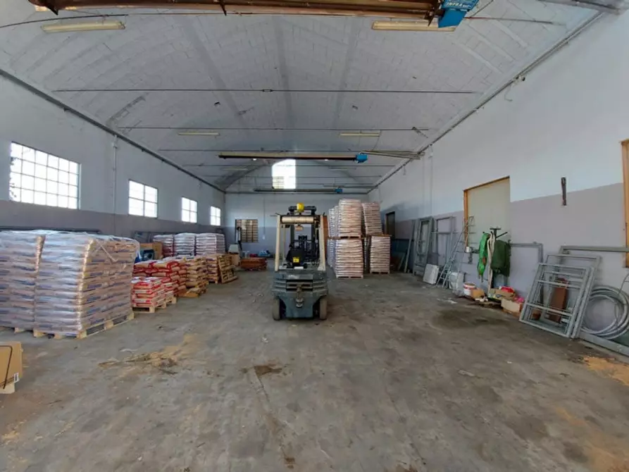 Immagine 6 di Capannone industriale in vendita  in via Stradone San Bernardino, N. 75 a Lugo