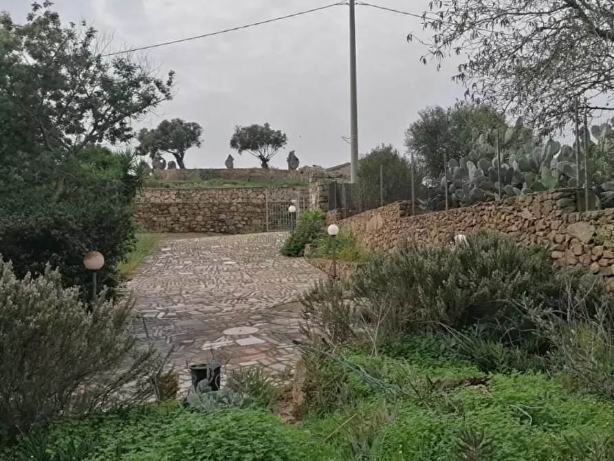 Immagine 5 di Villa in vendita  in Arzachena, N. snc a Arzachena