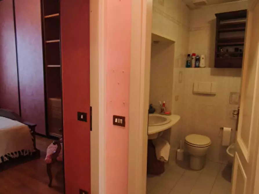 Immagine 5 di Appartamento in vendita  in Via Giorgio Pallavicino a San Remo