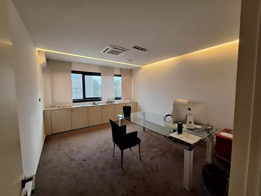 Immagine 13 di Ufficio in vendita  in Via Bruno Simonucci, 3, Ponte San Giovanni 06135 Perugia PG, Italia a Perugia