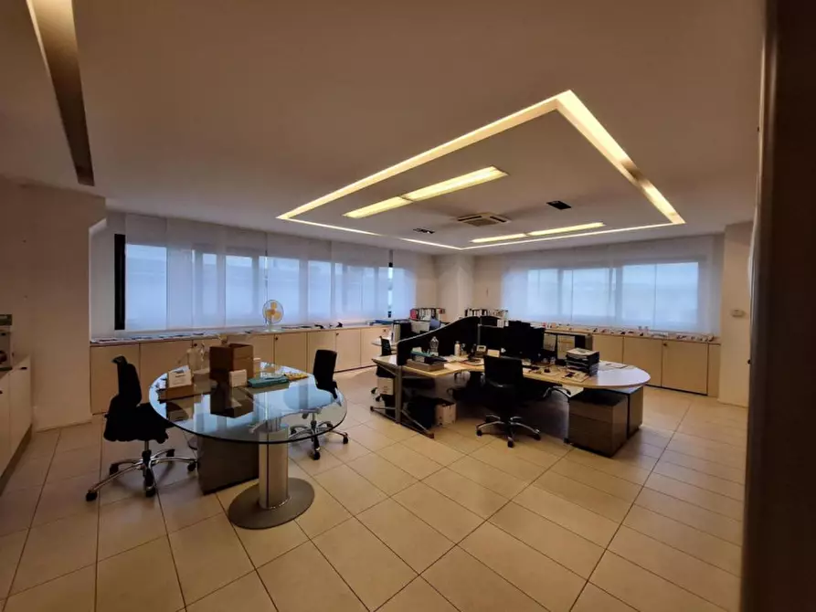 Immagine 16 di Ufficio in vendita  in Via Bruno Simonucci, 3, Ponte San Giovanni 06135 Perugia PG, Italia a Perugia