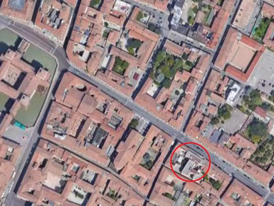 Immagine 14 di Negozio in vendita  in Corso Giovecca, N. 80 a Ferrara